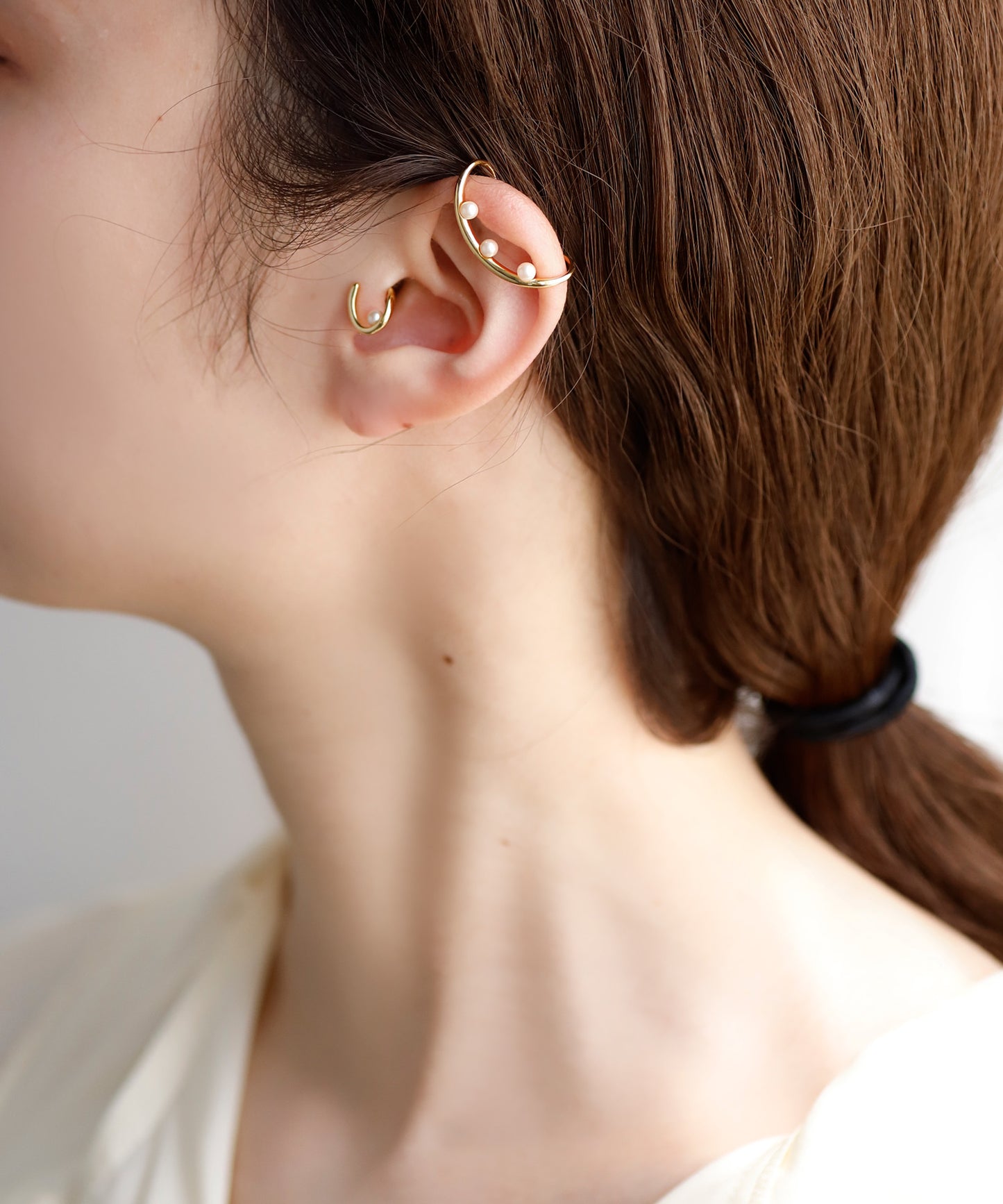Pearl Ear Cuff × Pearl Tragus Cuff