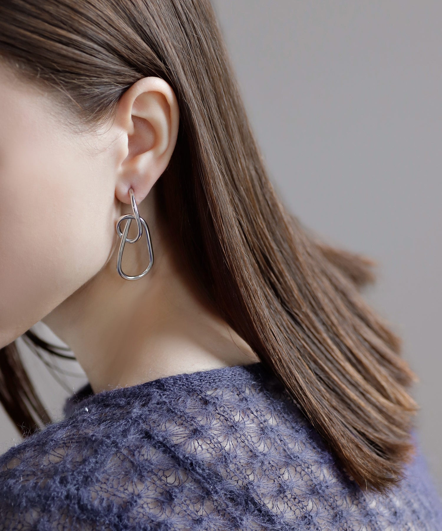 Unique Line Earrings [Stainless Steel] (dg380324p) | mimi33 ONLINE