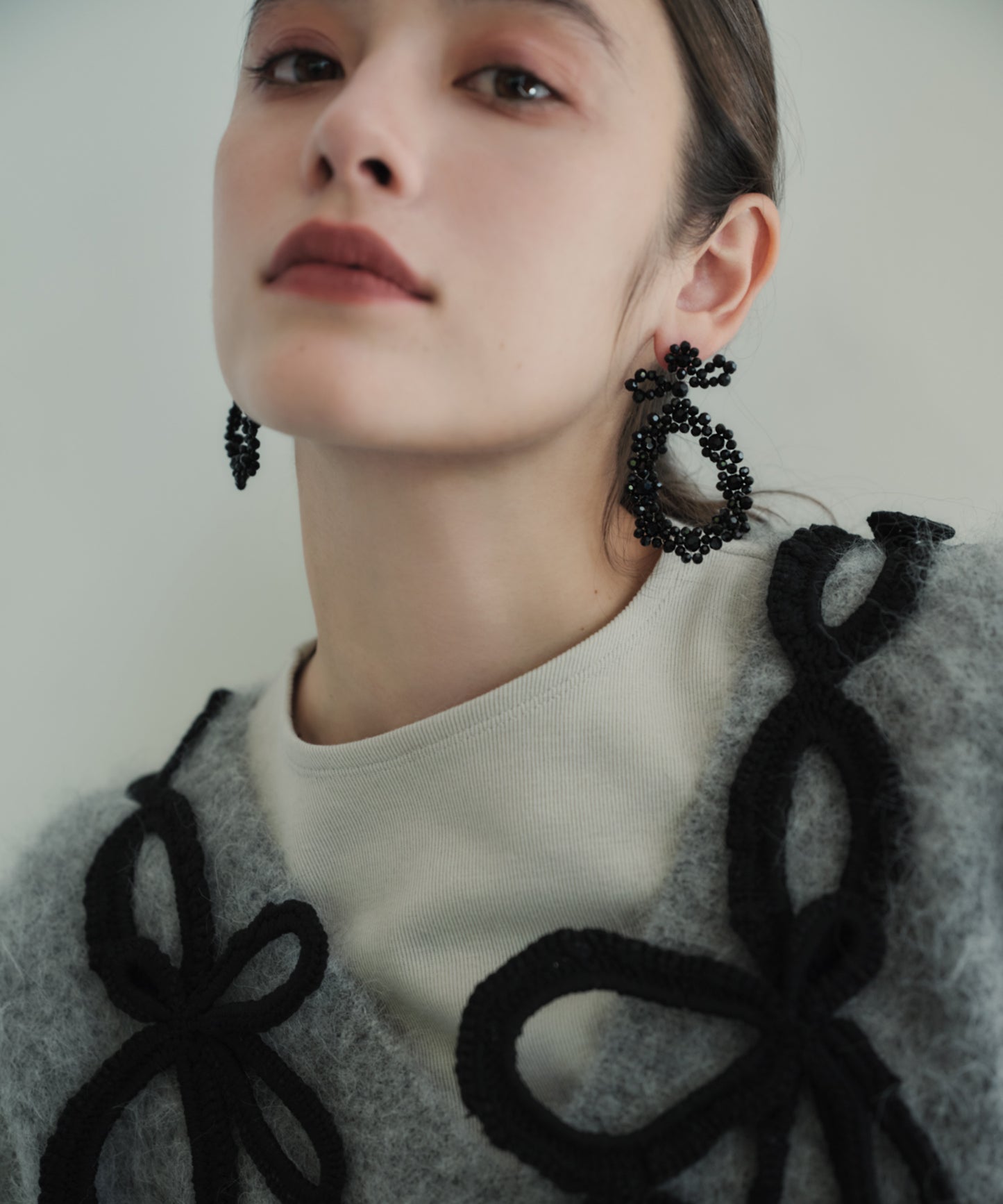 玻璃珠针迹夹式耳环