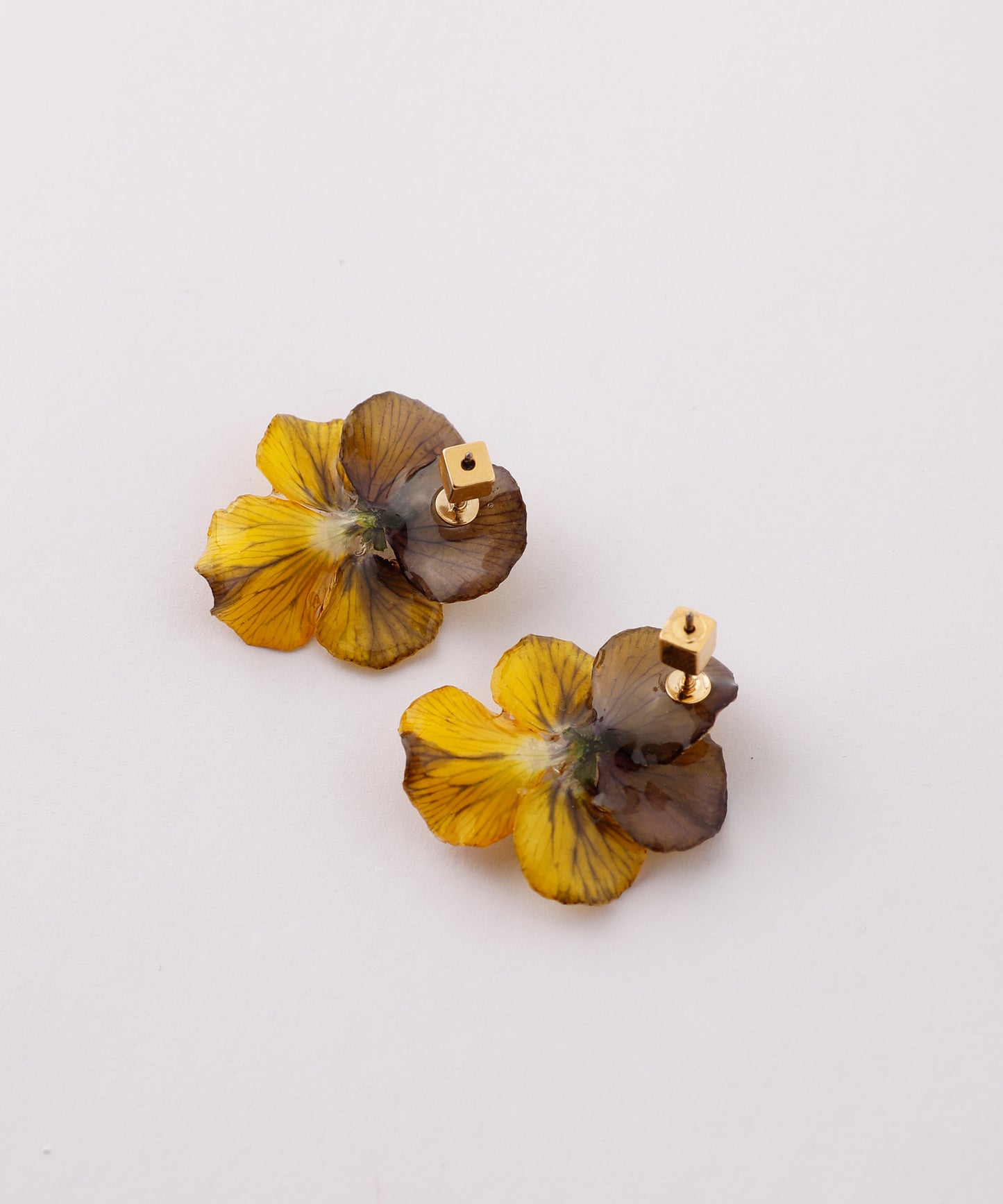 Flower Earrings [Viola]