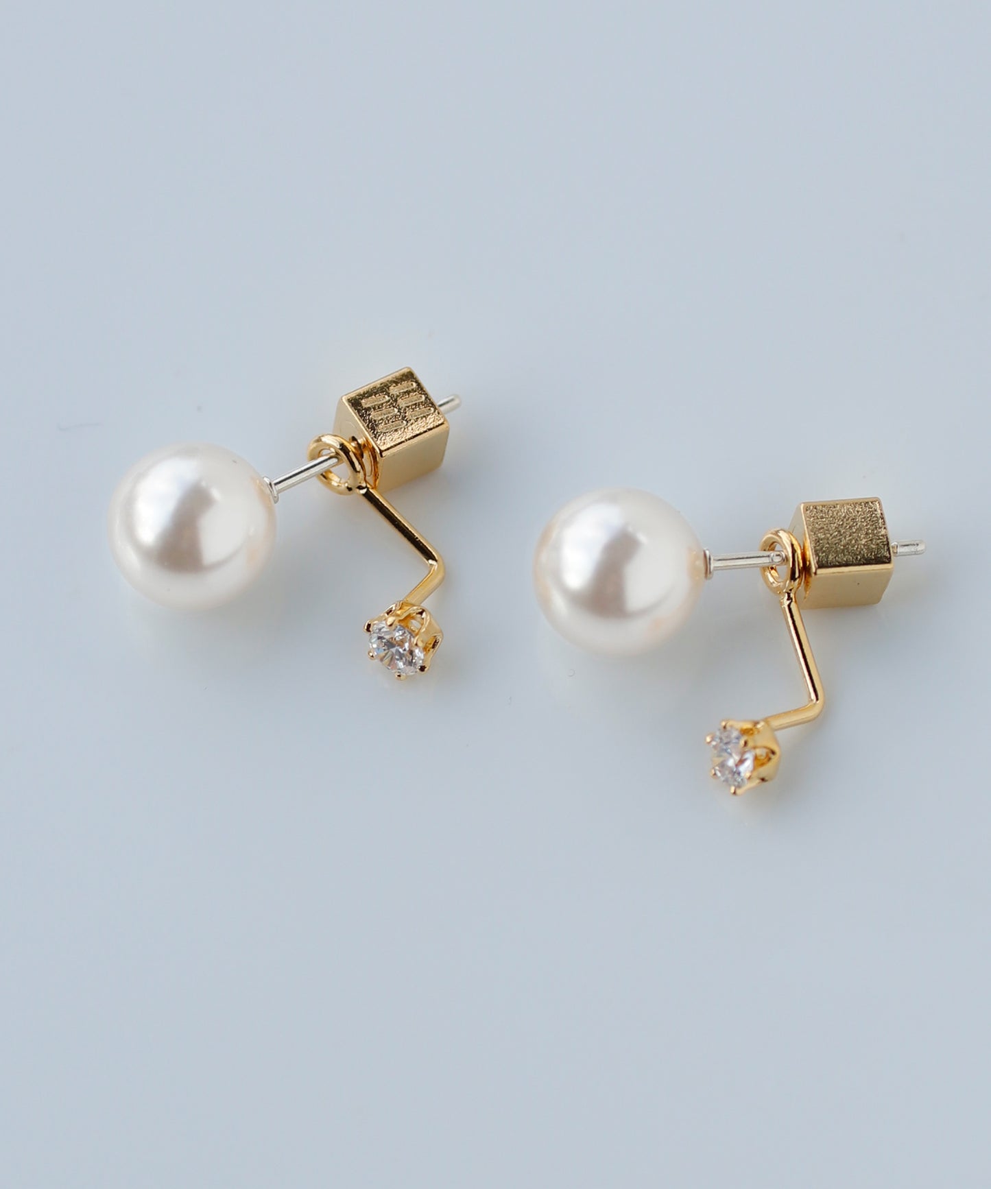 Pearl and Bijou 2way Earrings [925 Silver]