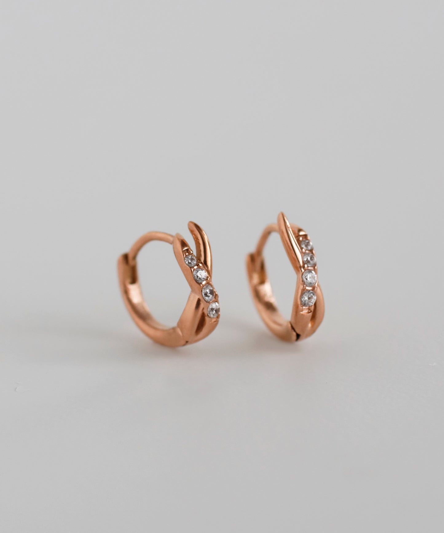 Bijou Cross Line Hoop Earrings [Sursical Stainless Steel]