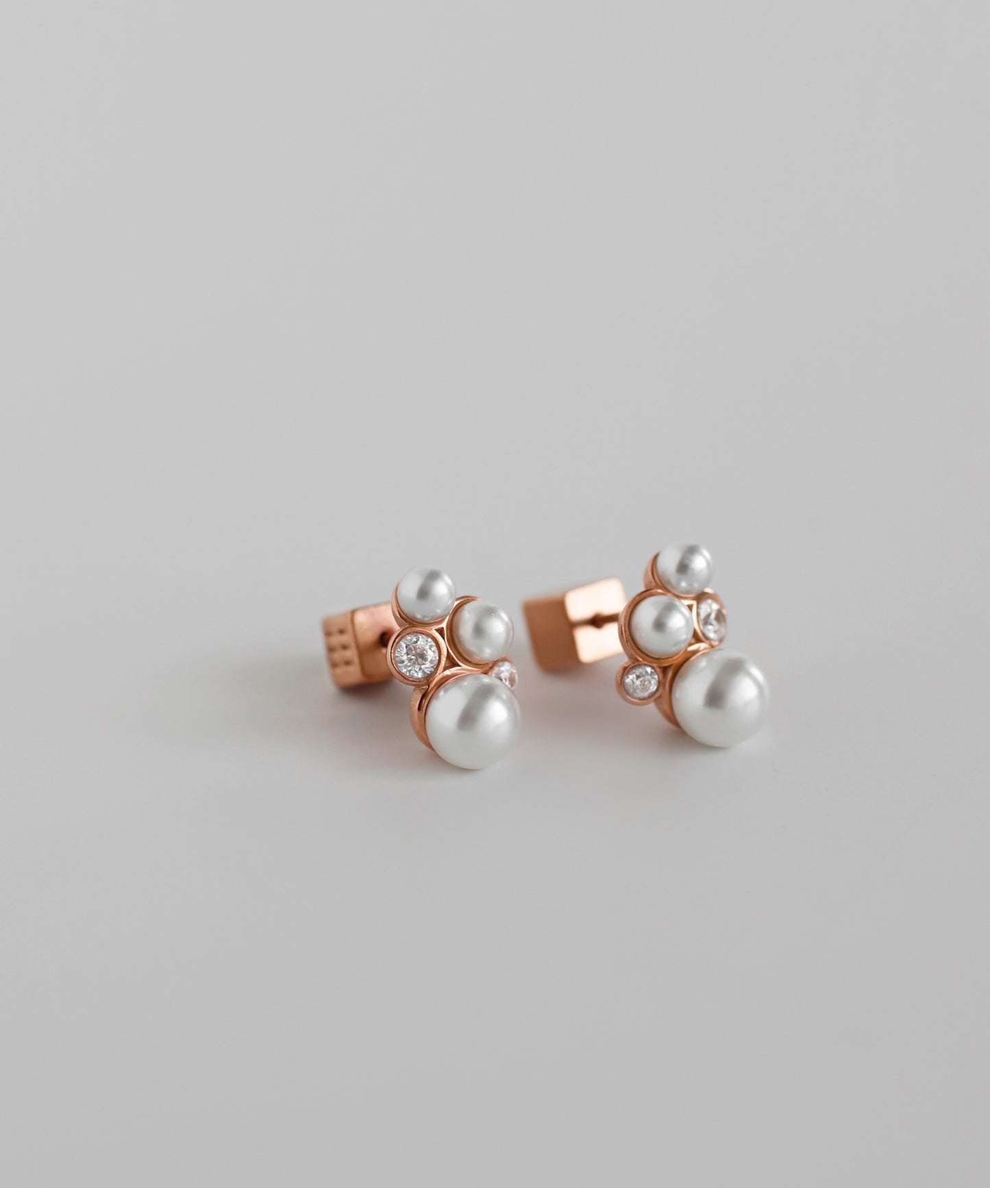 Pearl × Bijou Earrings [Sursical Stainless Steel]