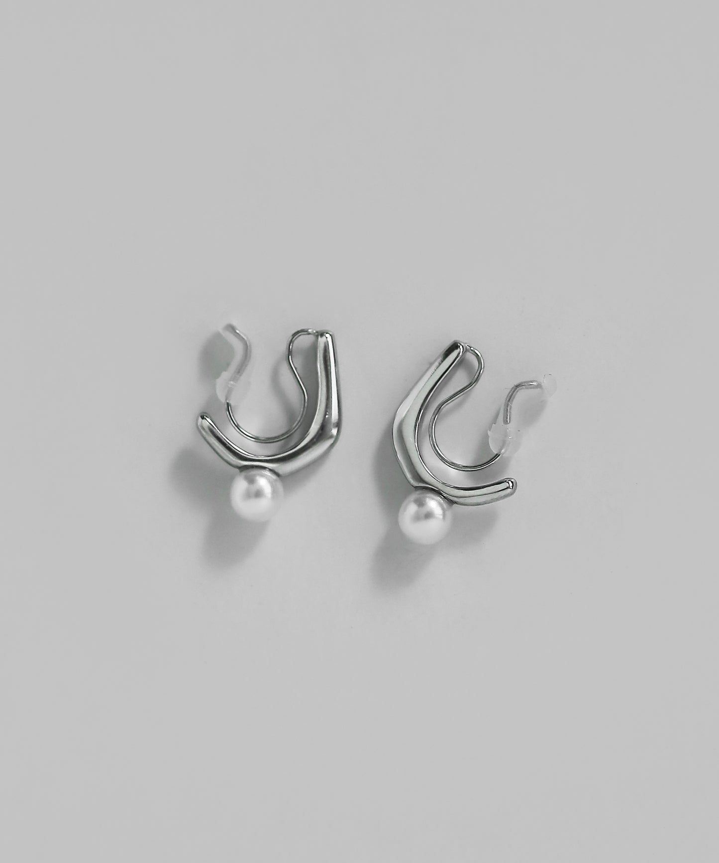 Pearl Clip-On Earrings [Stainless Steel]