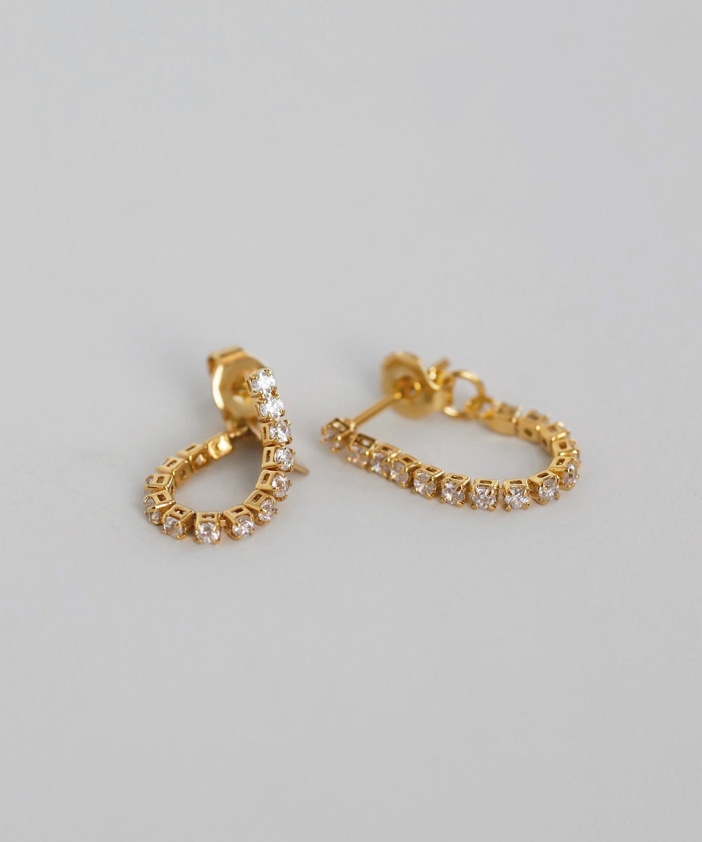 Bijou Line Back Catch Earrings