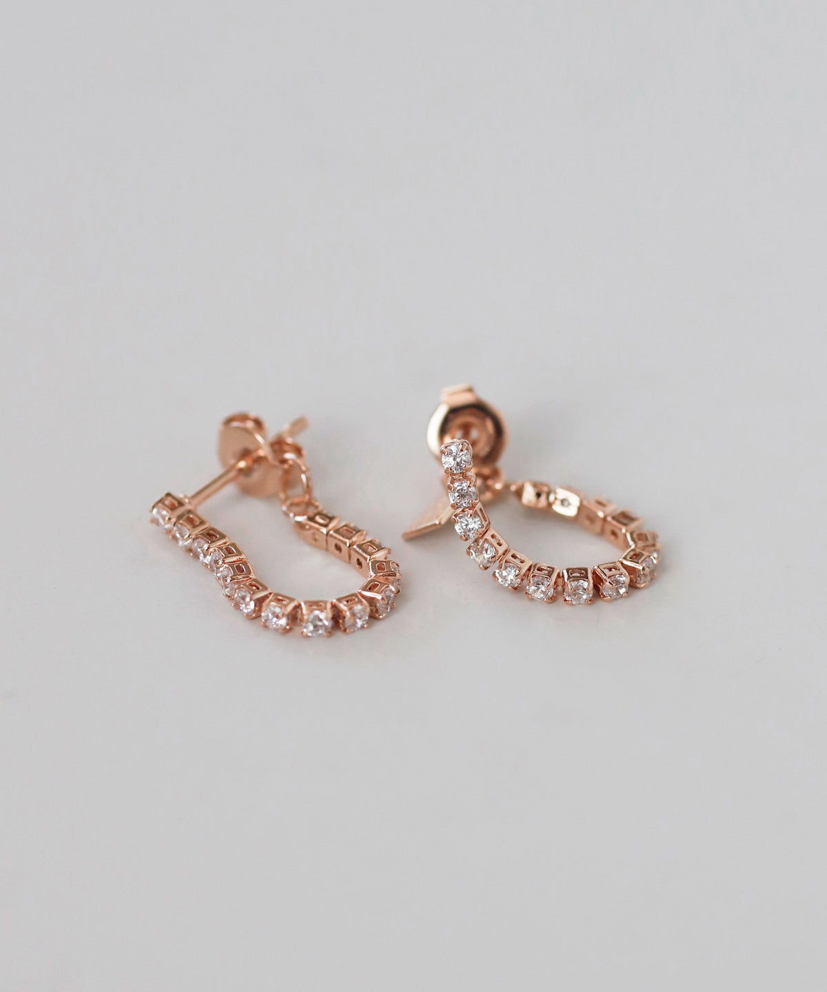 Bijou Line Back Catch Earrings