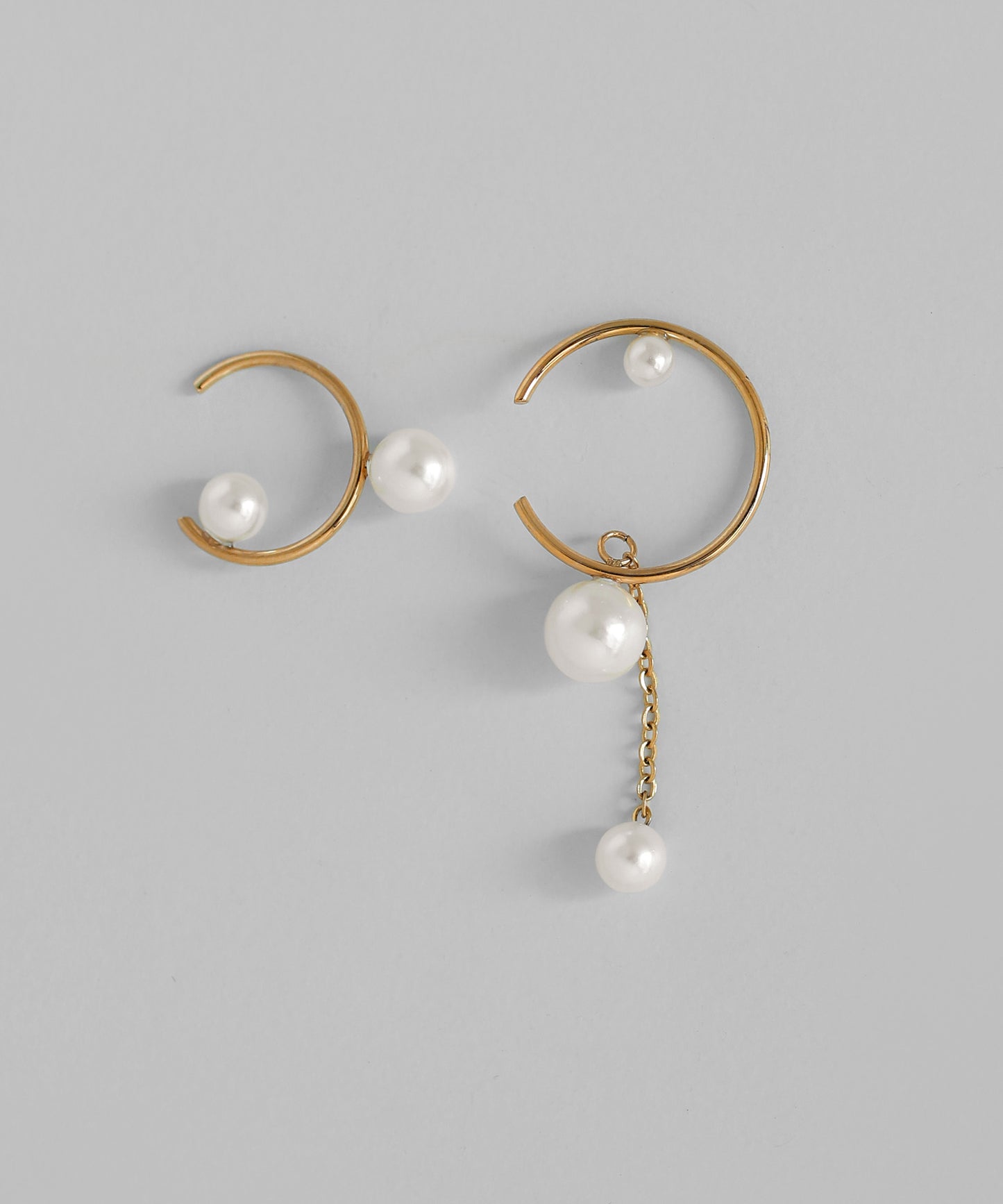 Asymmetric Pearl Hoop Earrings [Surgical Stainless Steel]