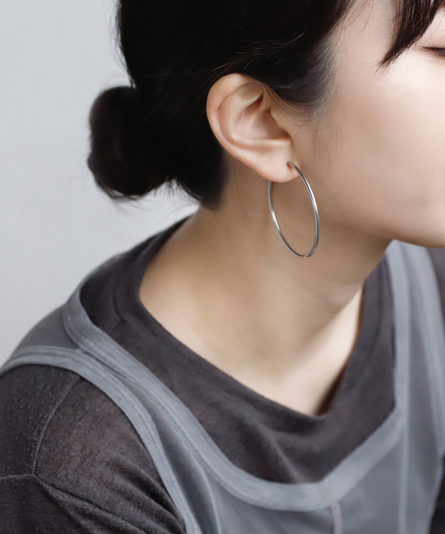 【Stainless Steel IP】Hoop Clip On Earrings [L]