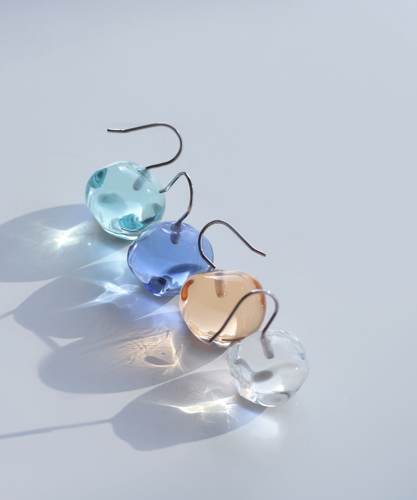 【CYAN'23 tie-up 】Glass Hook Earrings