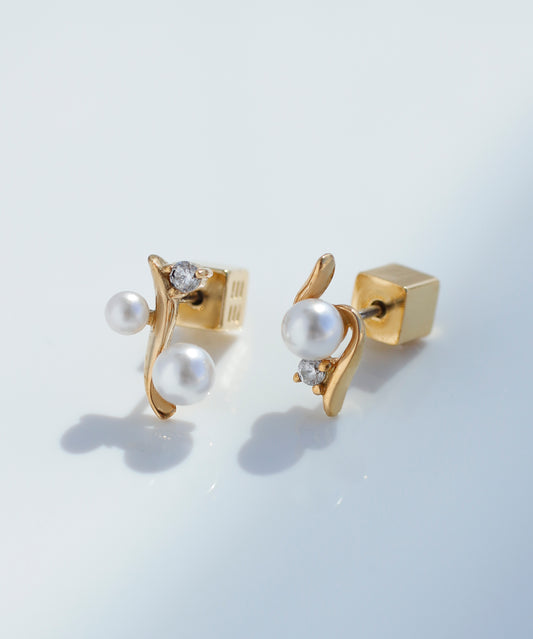 Pearl × Bijou Asymmetry Earrings