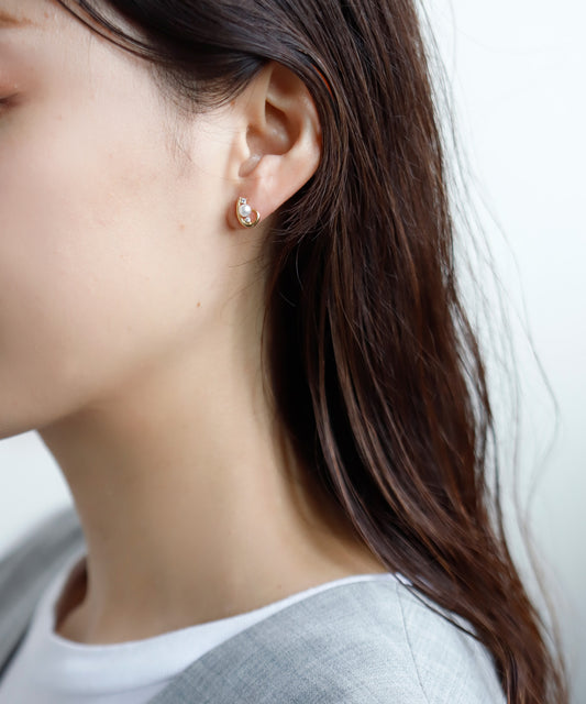 Pearl × Bijou Asymmetry Earrings