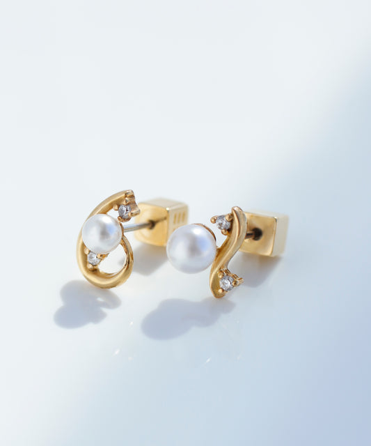 Pearl × Bijou Asymmetry Earrings