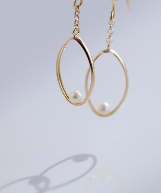 Freshwater Pearl x Oval Hook Earrings [10K]
