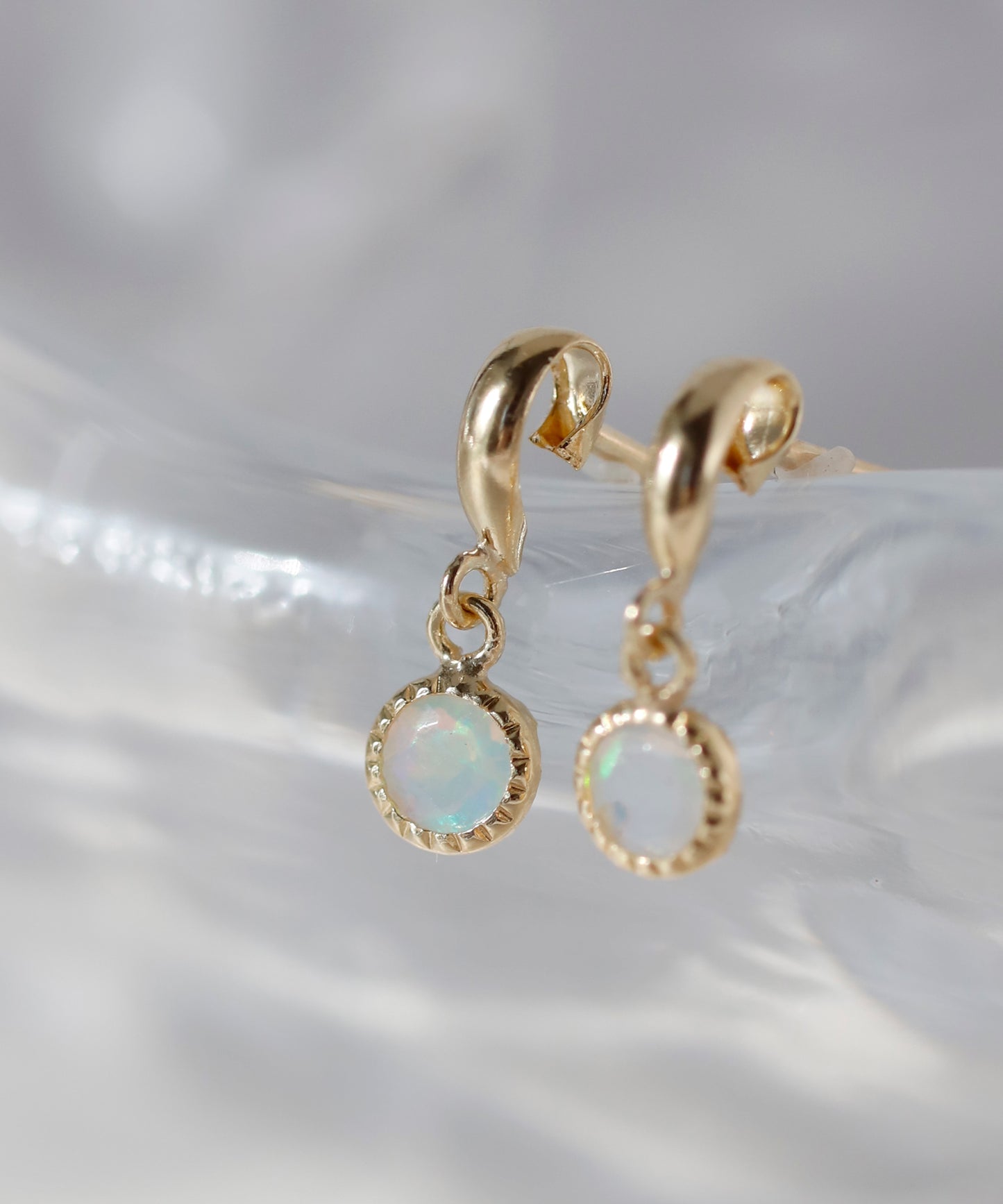 Opal Earrings [10K][B]