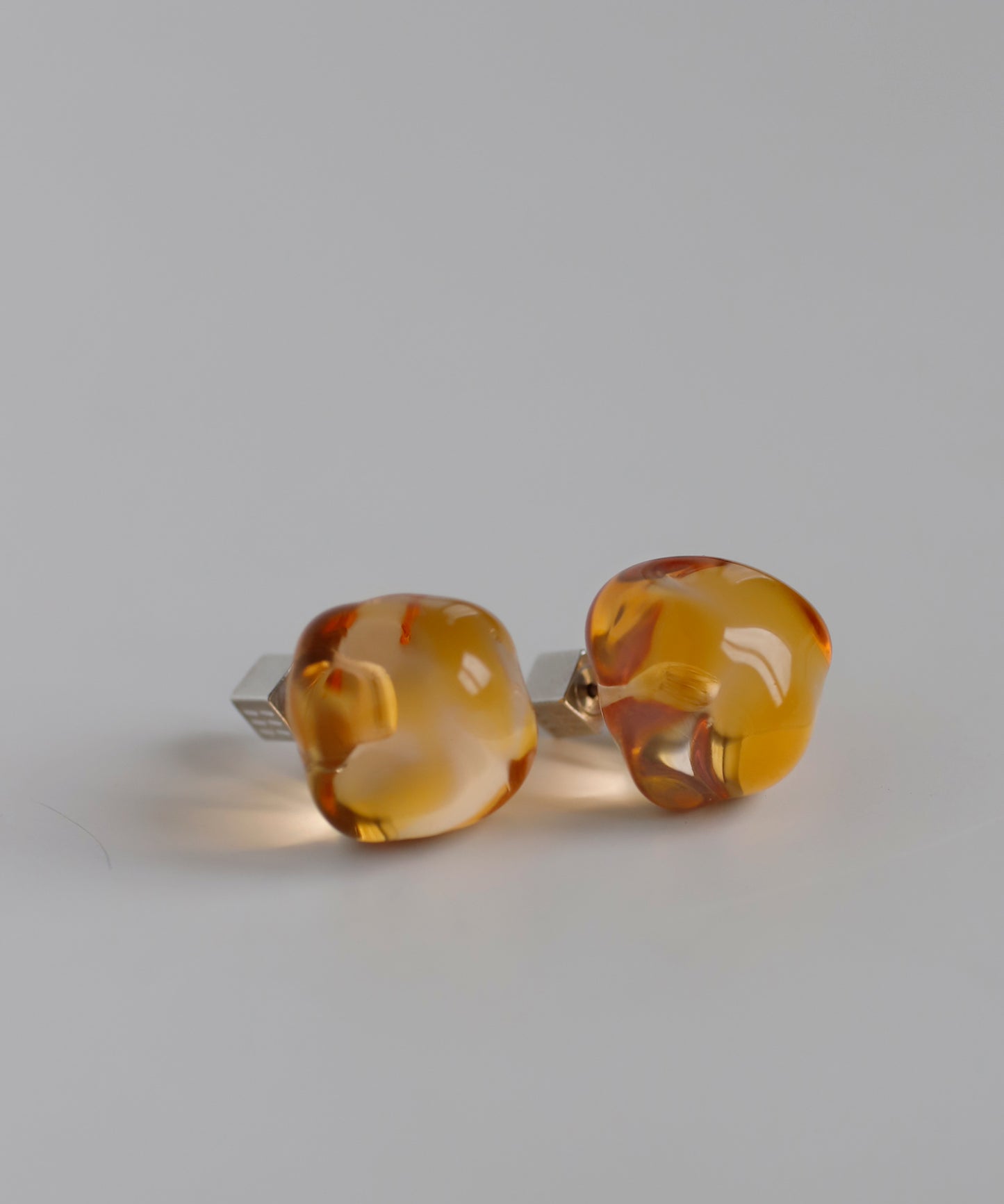 Color Glass Earrings [Apricot]