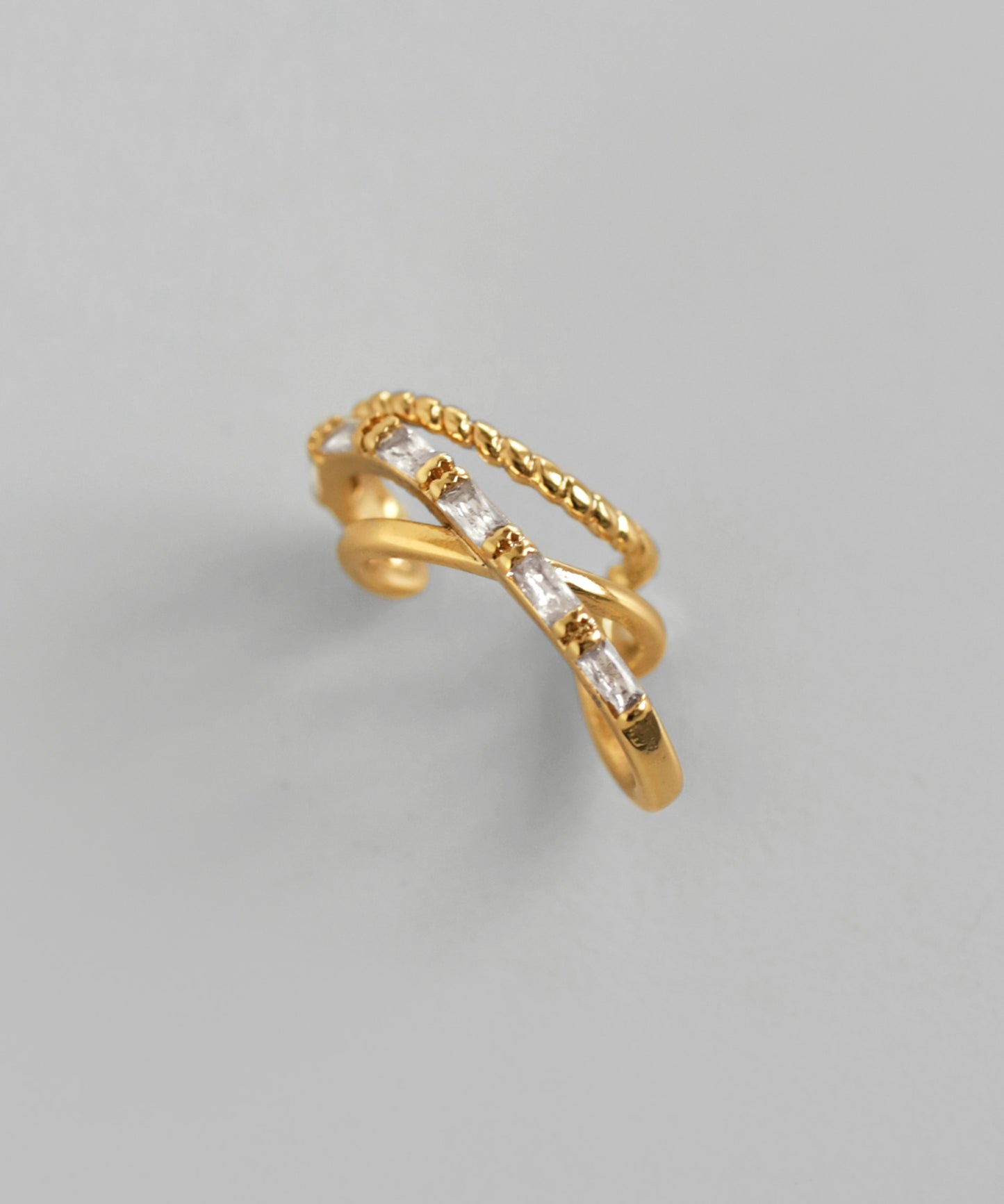 Bijou × Cross Line Ear Cuff