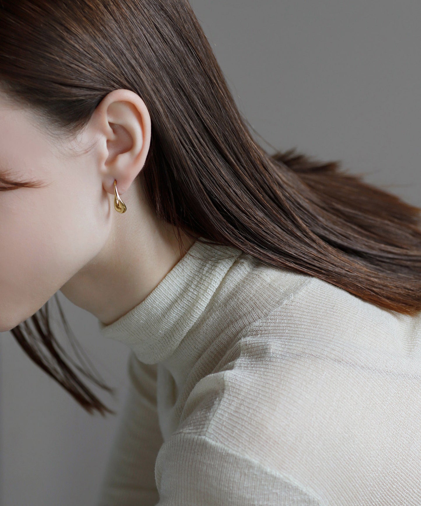 【Stainless Steel IP】Nuance Hoop Earrings