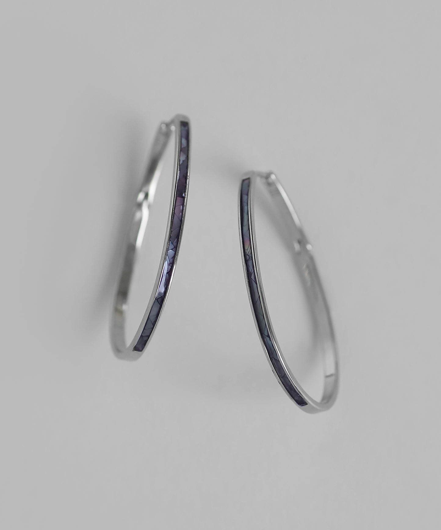 Shell Hoop Earrings [Stainless Steel]