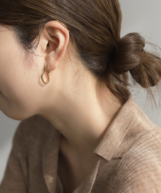 Shell Hoop Earrings [Stainless Steel]