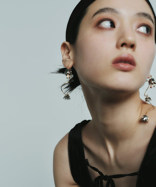 Two-Tone Flower Asymmetric Back Catch Earrings