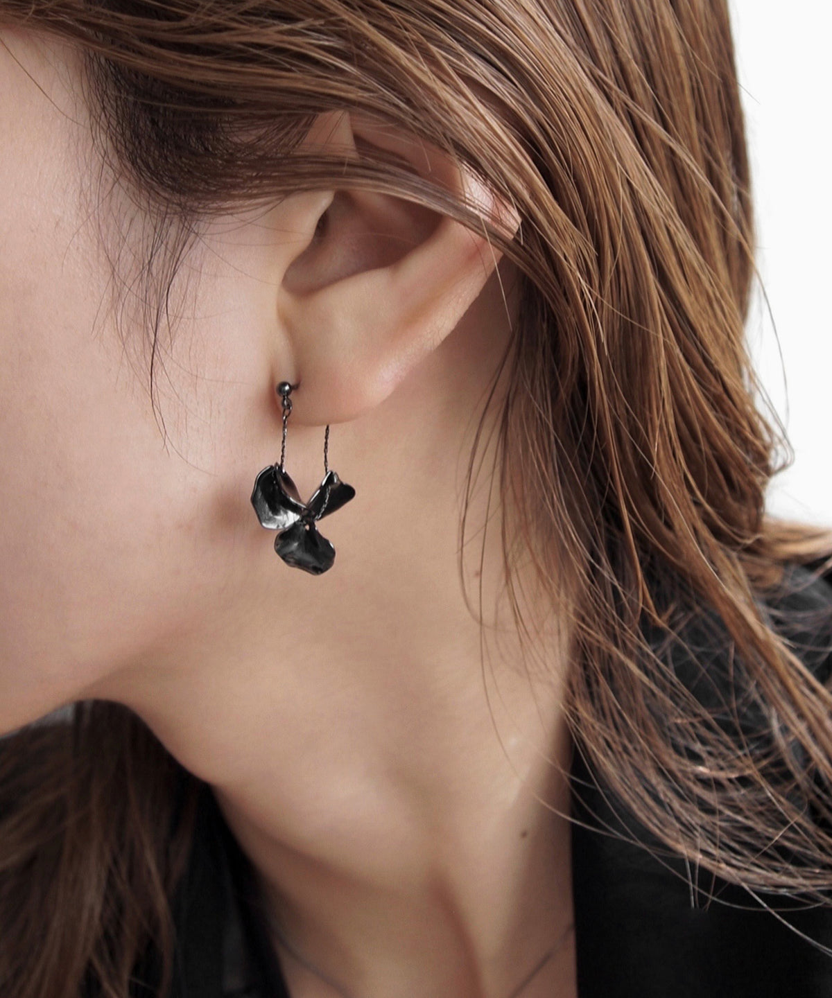 Flower Back Catch Earrings