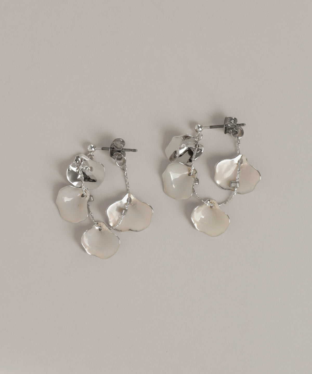 Flower Back Catch Earrings
