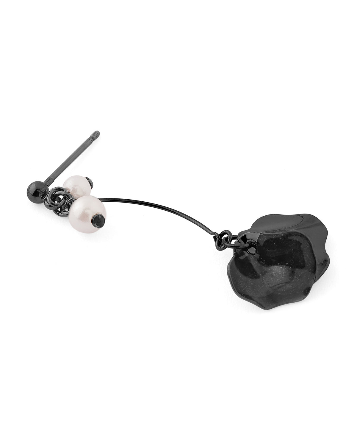 Pearl & Flower Asymmetric Earrings
