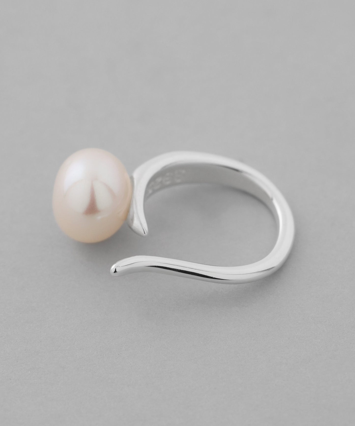 Freshwater Pearl Hook Earrings [925 silver]