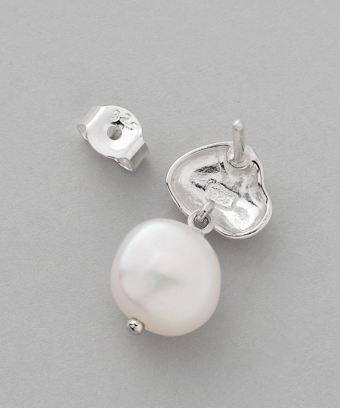 Freshwater Pearl Earrings[925 Silver]