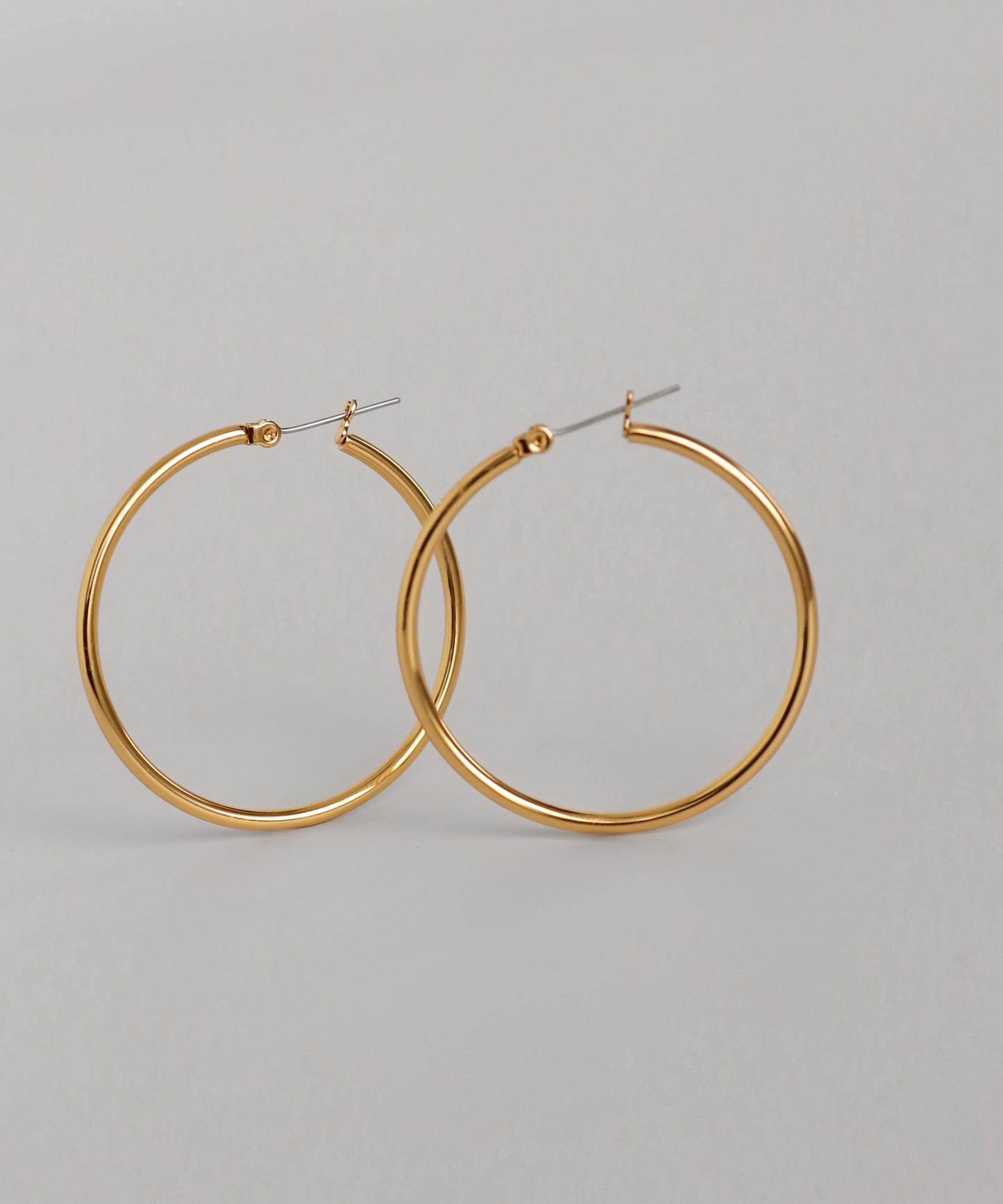 Metal Hoop Earrings [Stainless Steel]