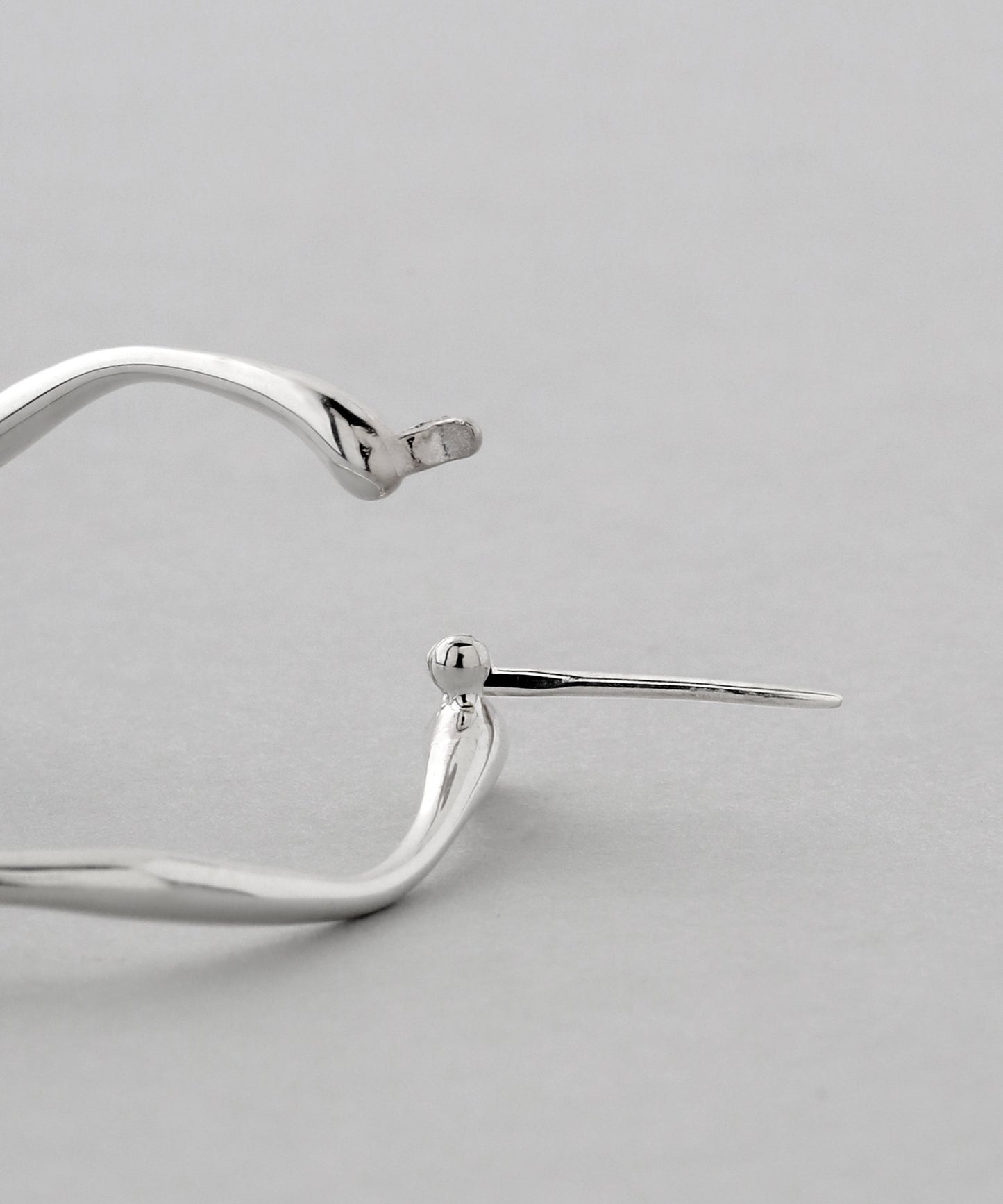 Nuance Line Hoop Earrings[925 Silver]