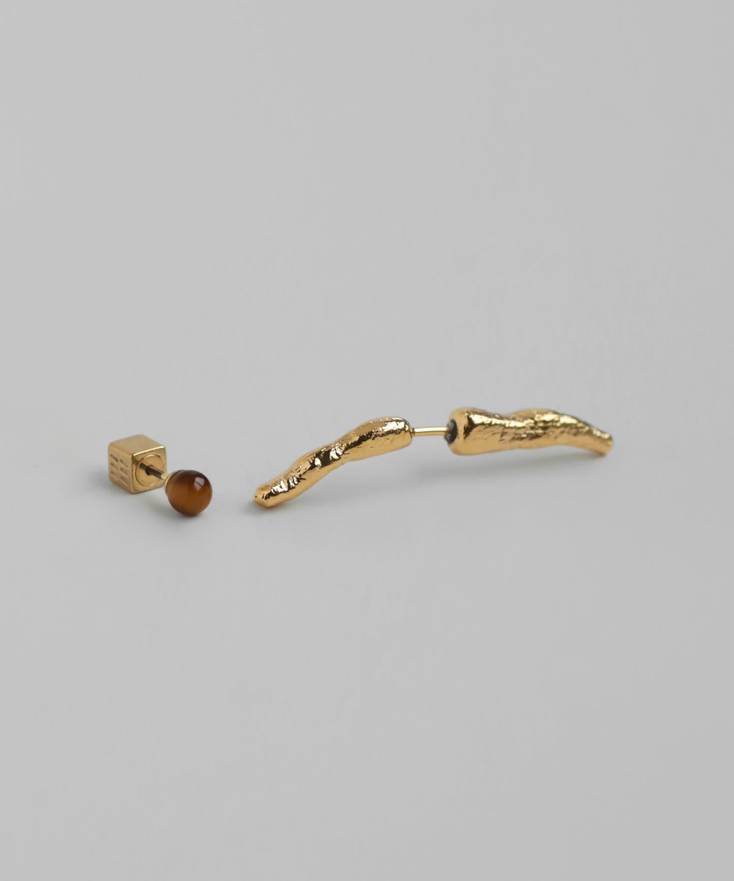 Gemstone × Arch Asymmetry Earrings [B]