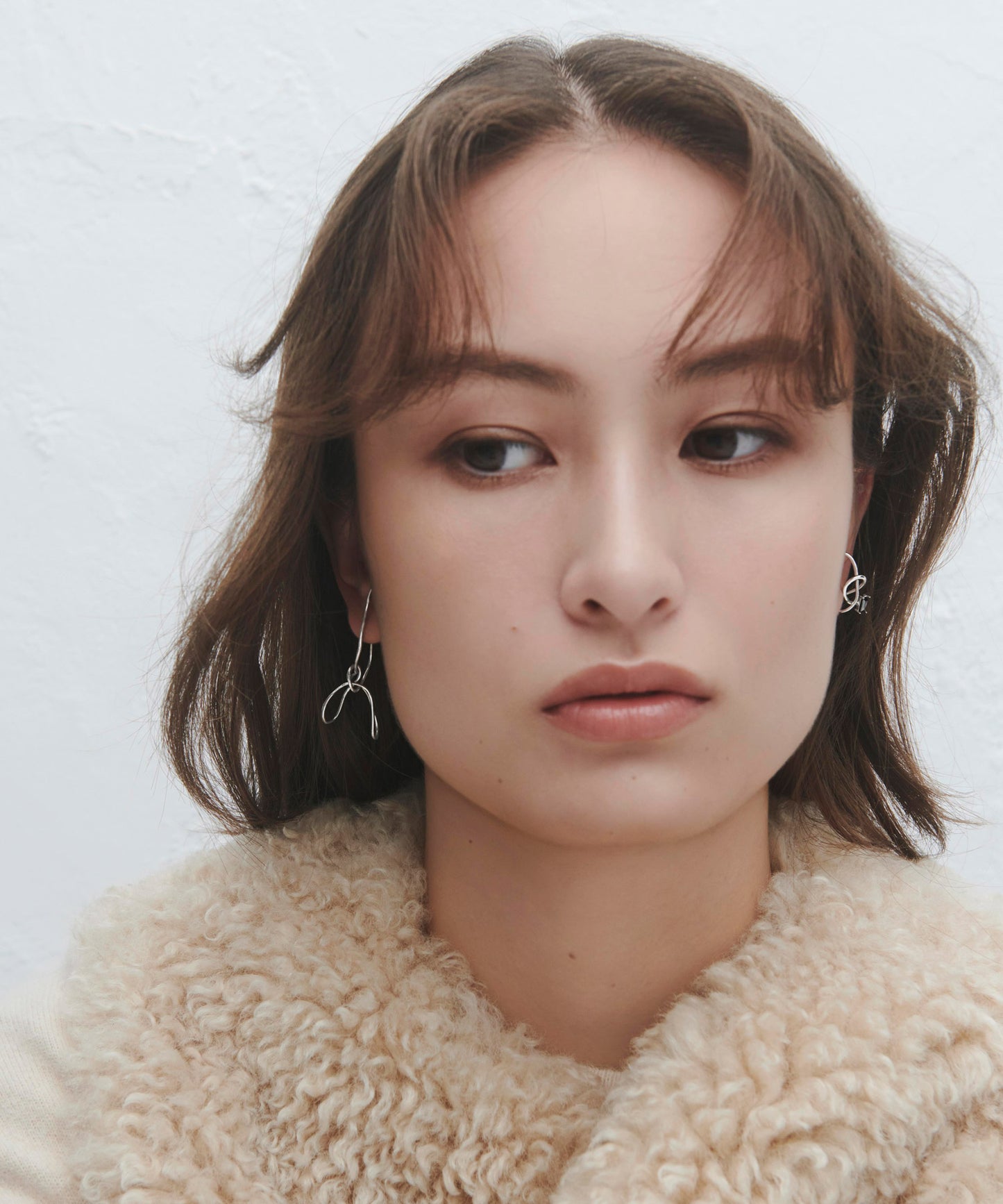 Solide Cuff [Gemstone]