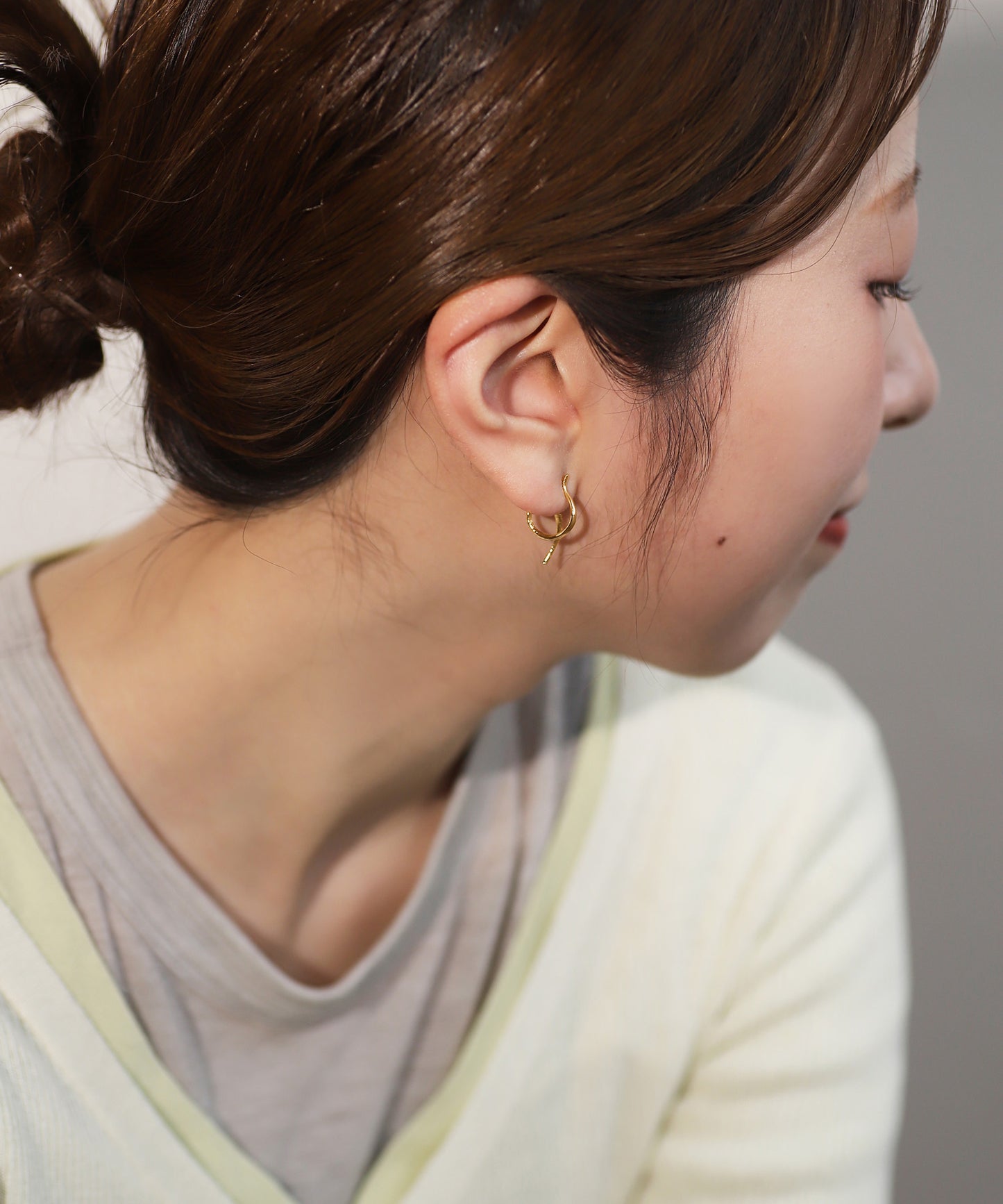 Color Bijou Loop Hoop Earrings