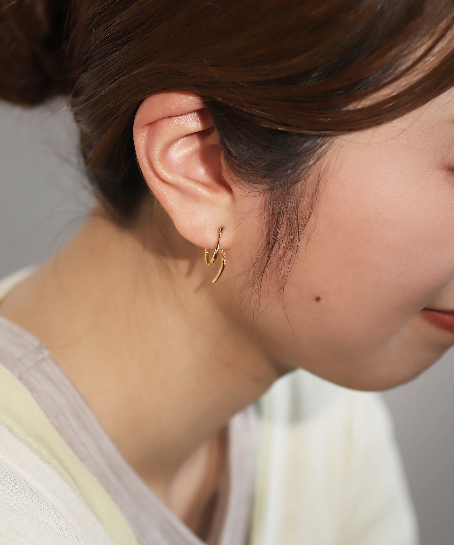 Color Bijou Loop Hoop Earrings