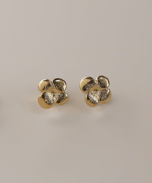 【Limited Qty】Puffy Gold Clover Earrings