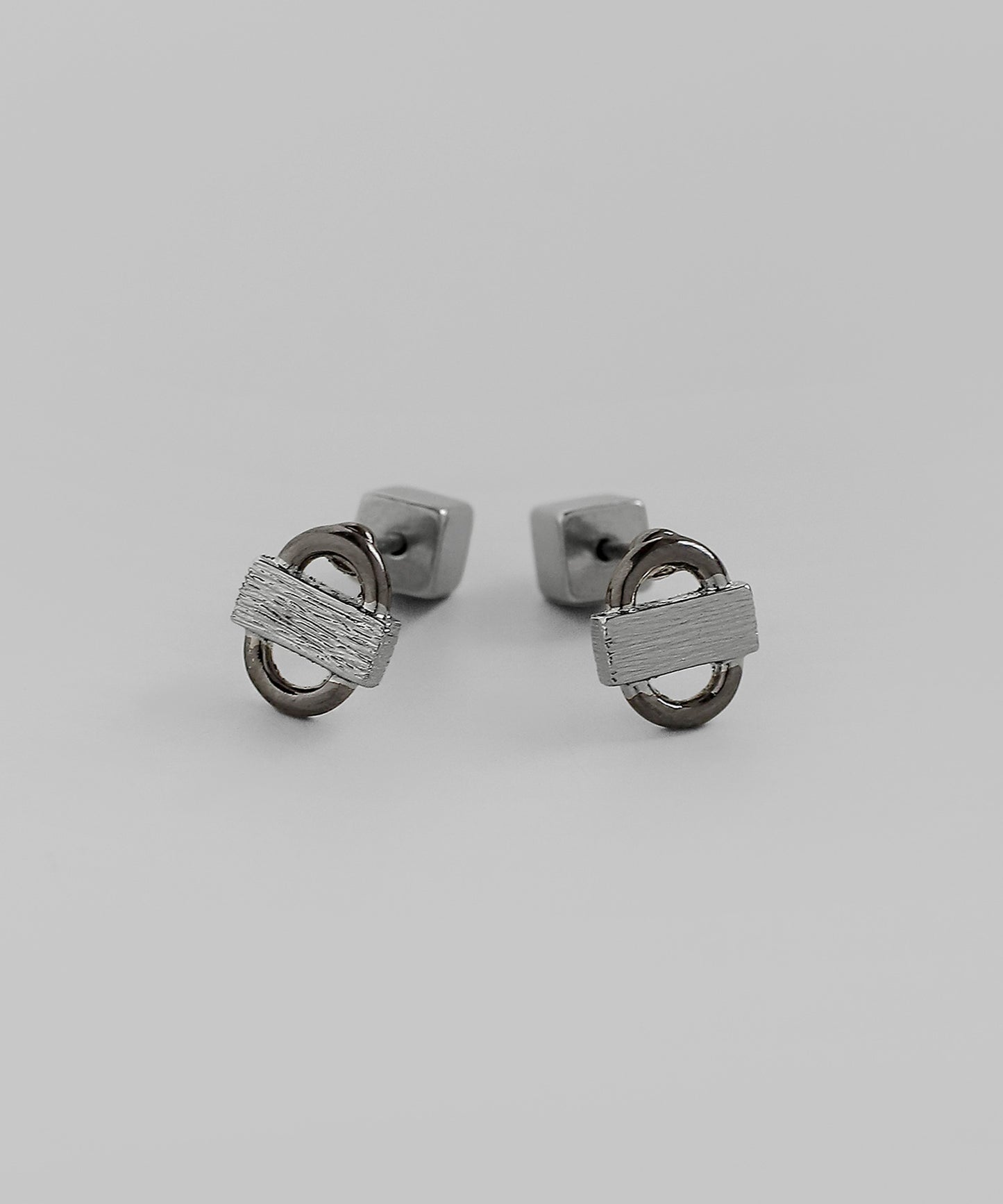 Two-Tone Design Earrings