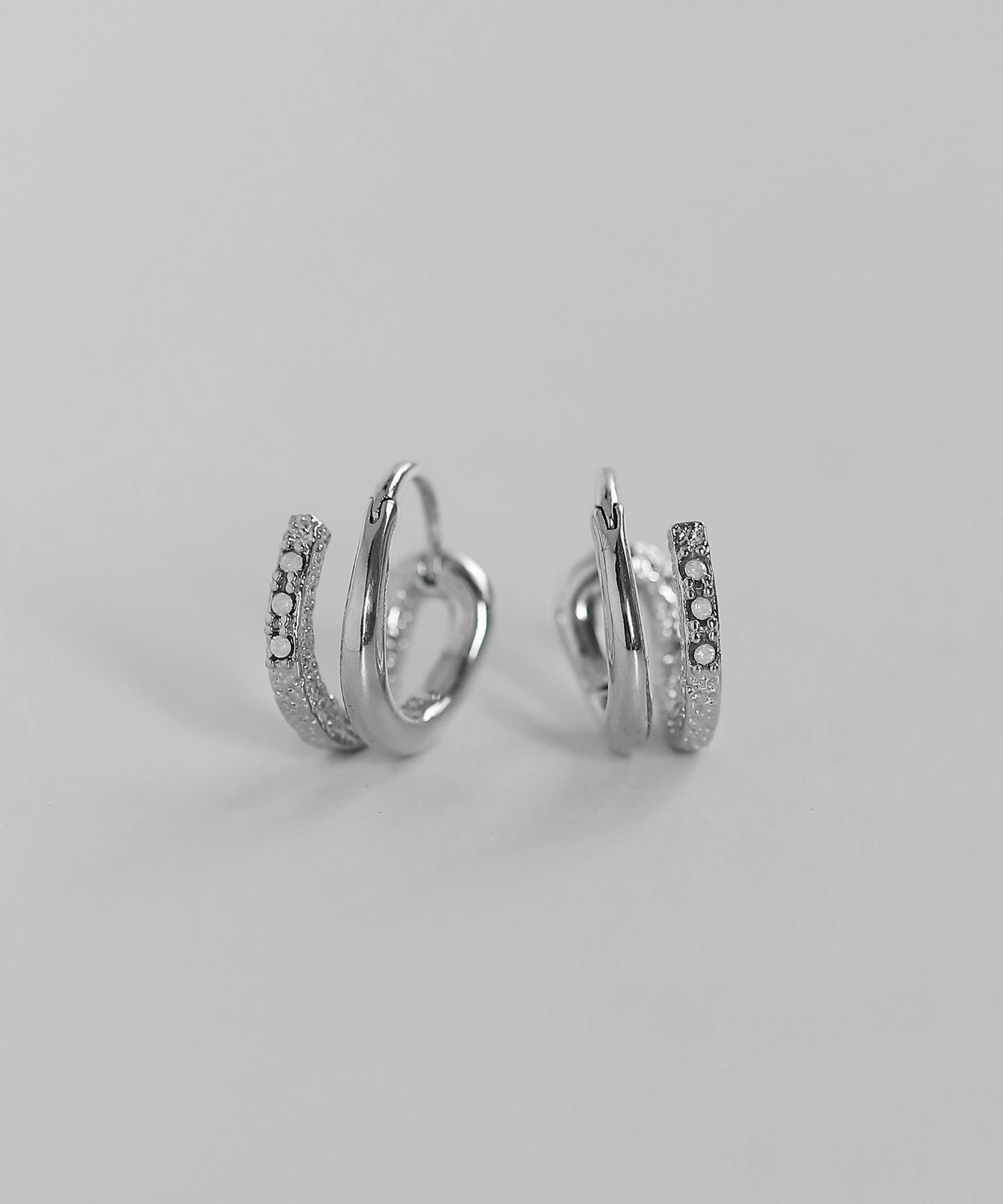 Seamless Hoop Earrings