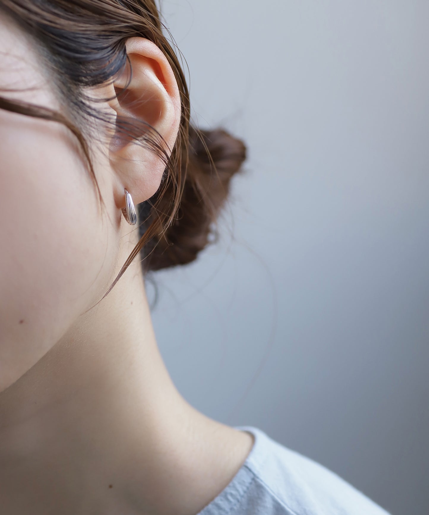 Seamless Hoop Earrings