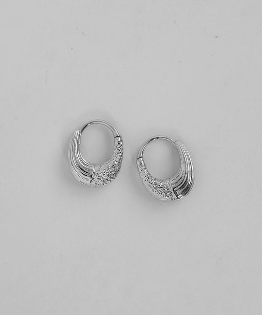 Seamless Hoop Earrings