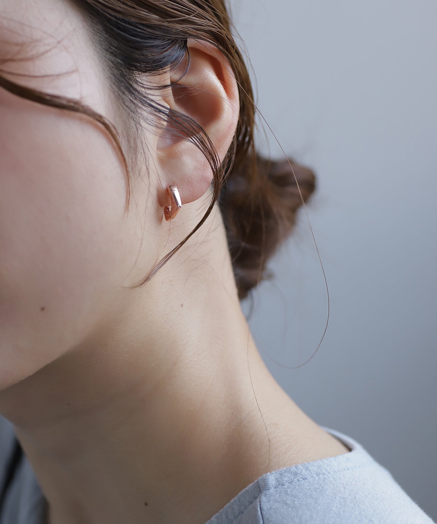 Seamless Hoop Earrings