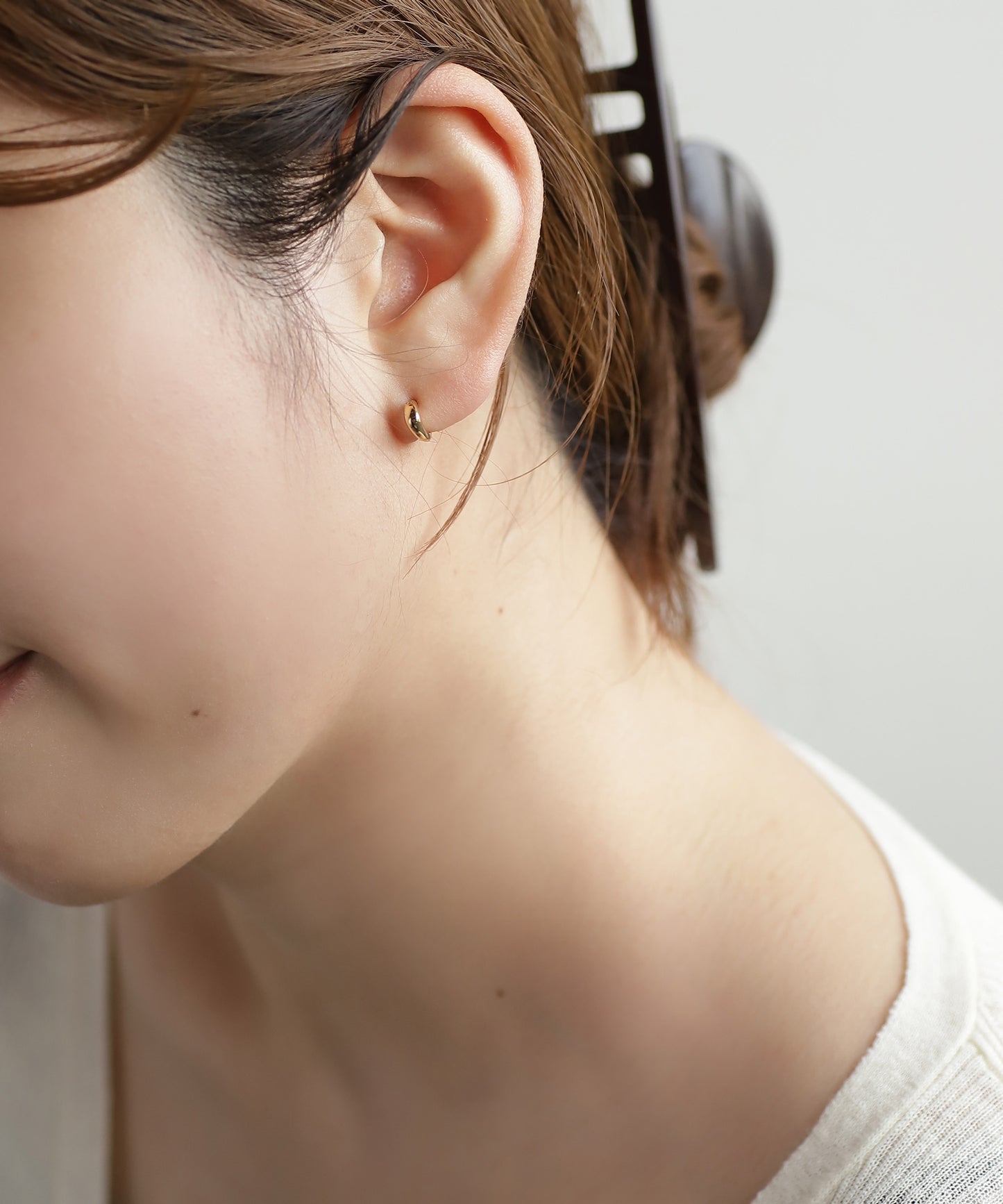Zero Hoop Earrings