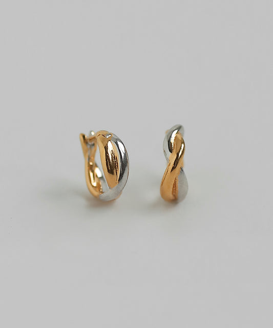 Zero Hoop Earrings