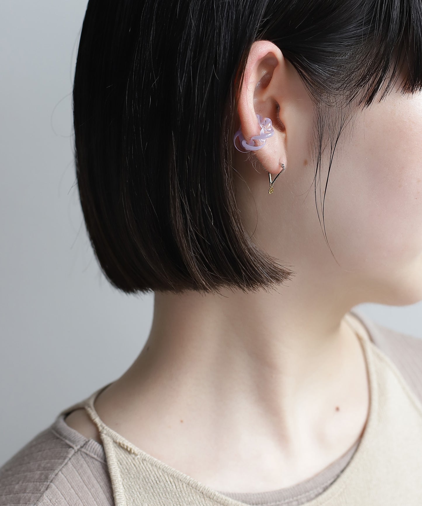Twisted Glass Ear Cuff