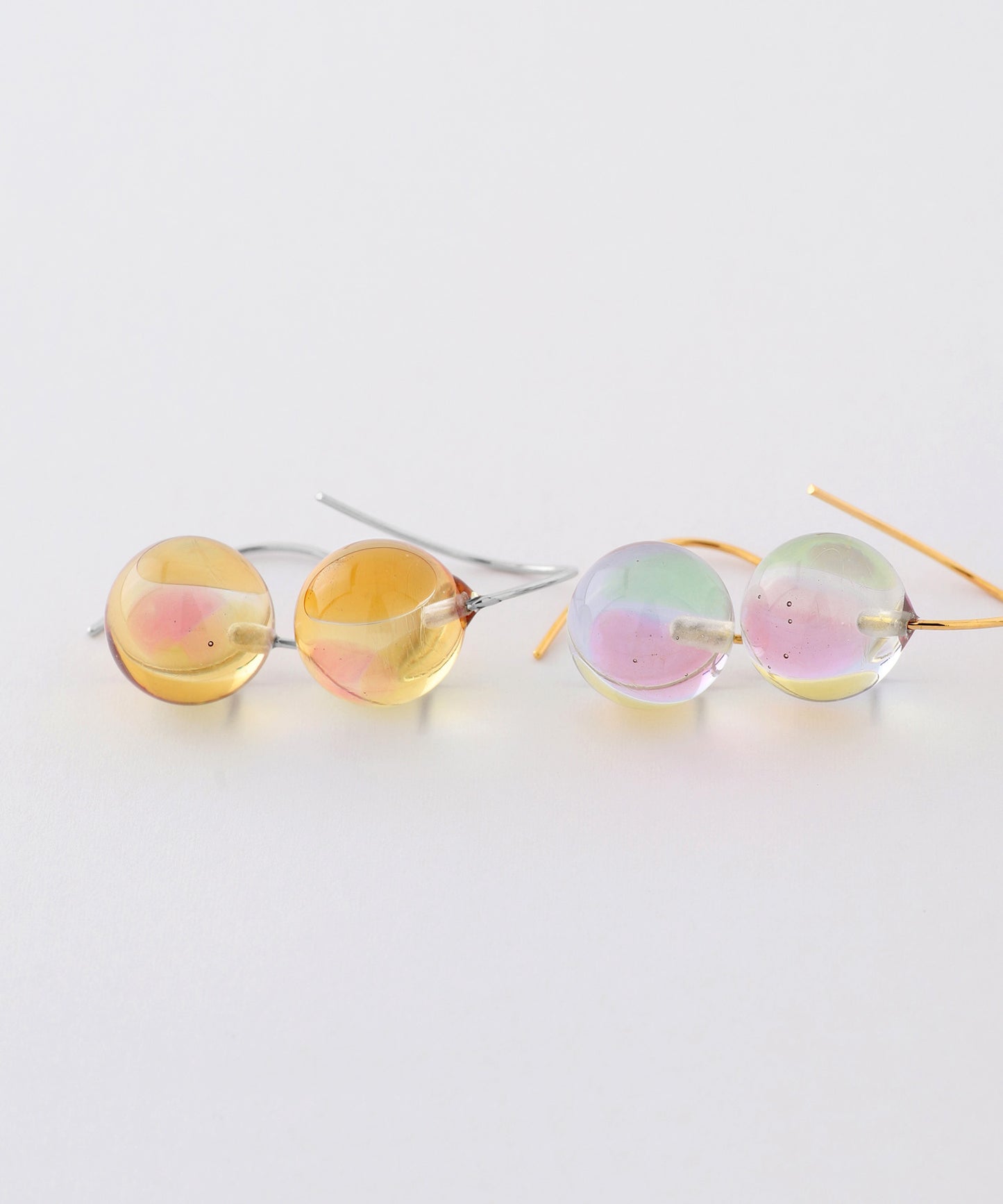 Marbles Glass Hook Earrings [Apricot]