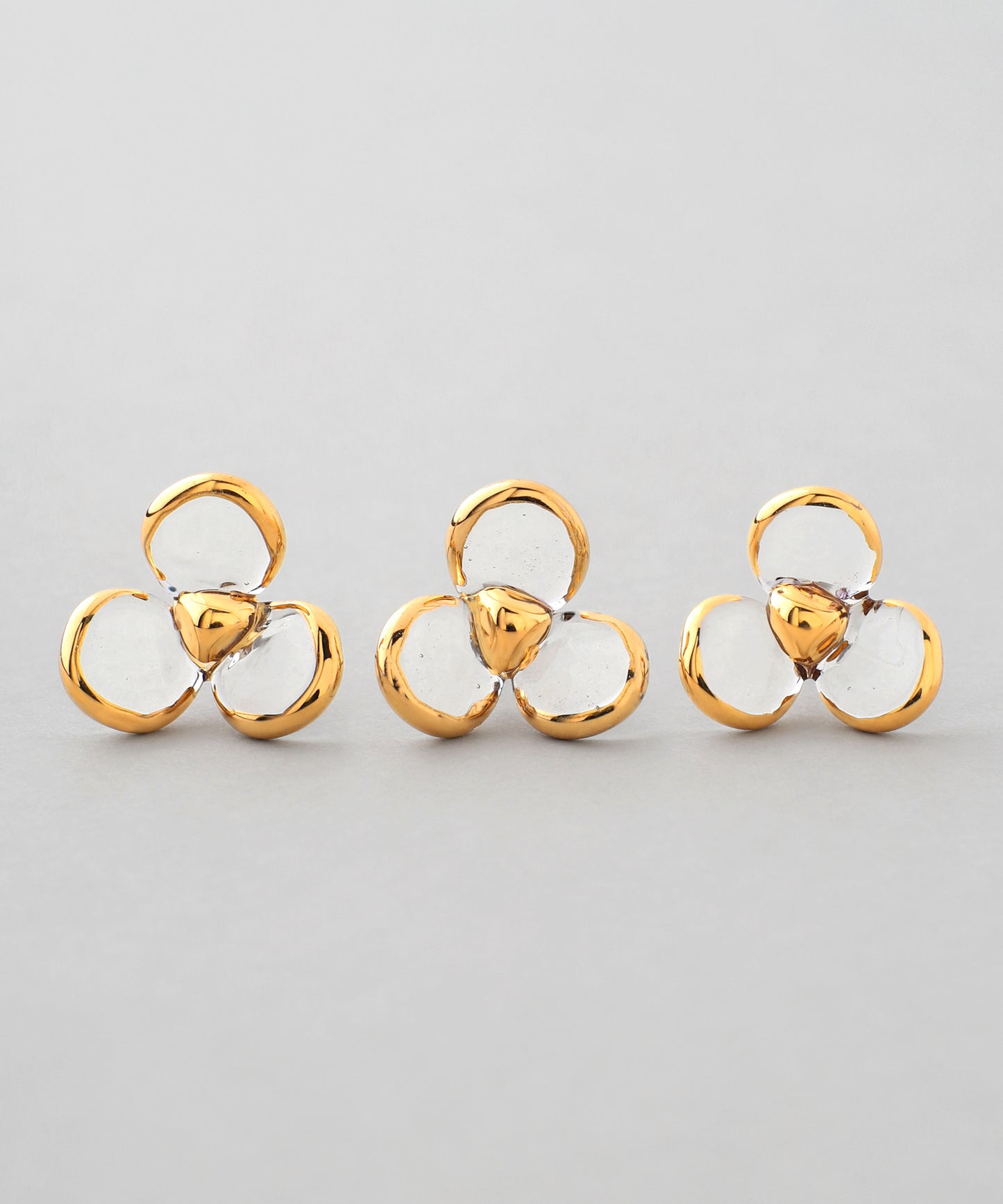 Glass × Gold Frame Flower Earrings [Apricot]