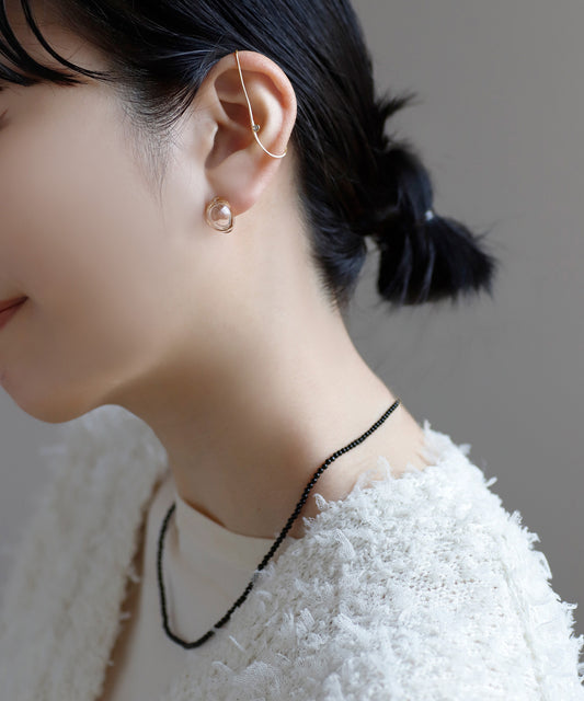 【Novelty Fair】Glass × Gold Frame Curl Earrings [Apricot]