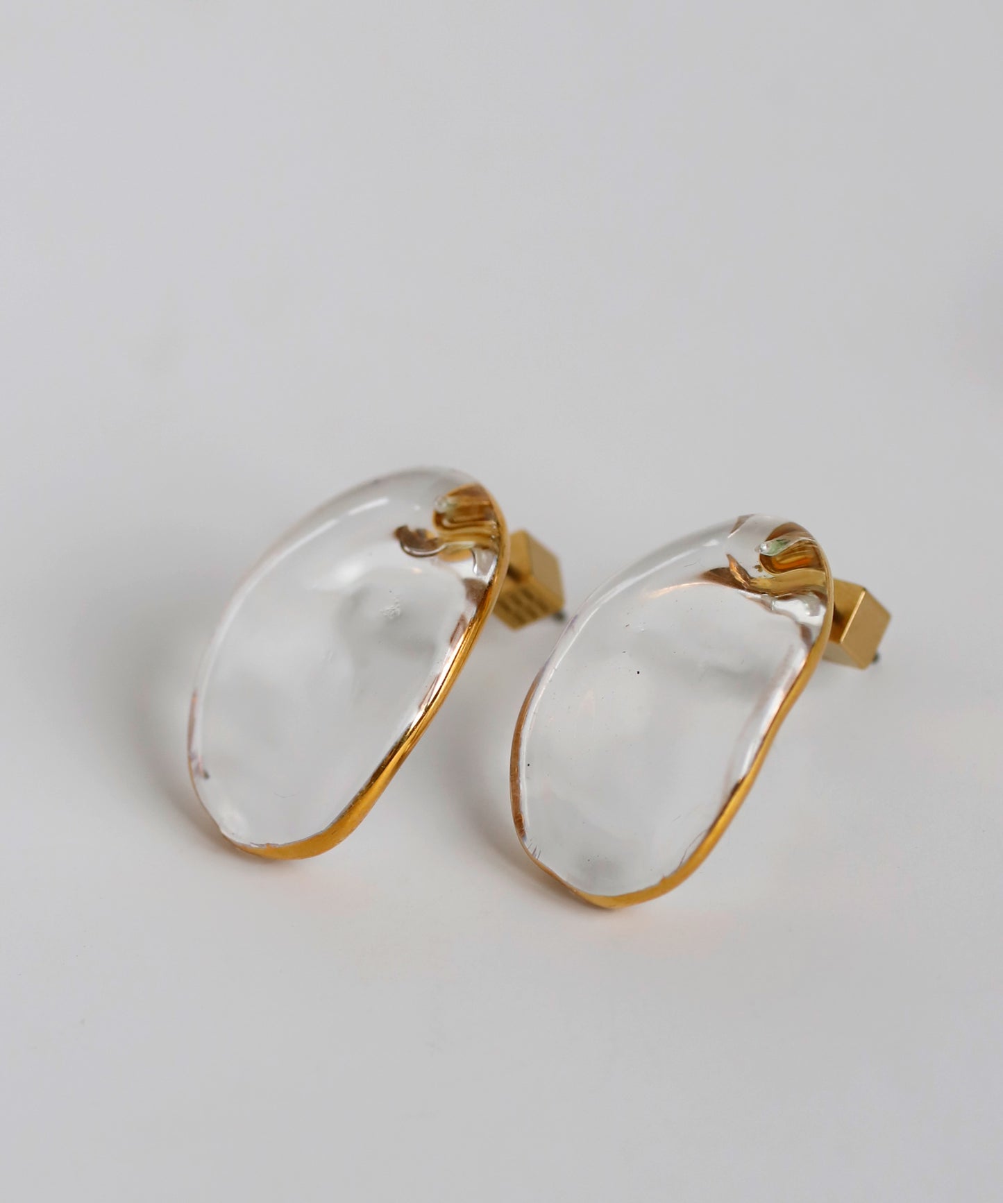 Glass × Gold Frame Earrings [Apricot]