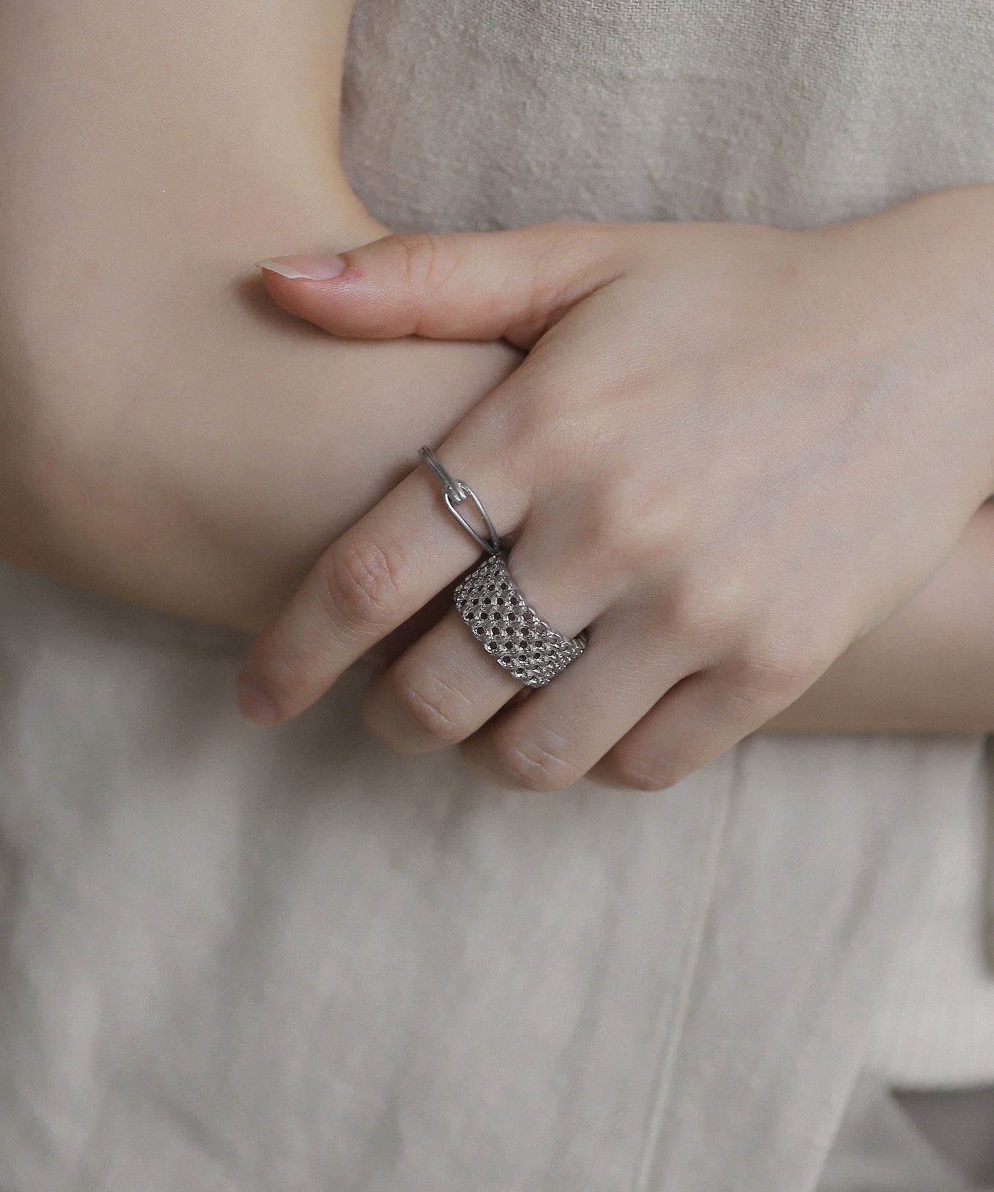 Metal Knot Ring [Stainless Steel]
