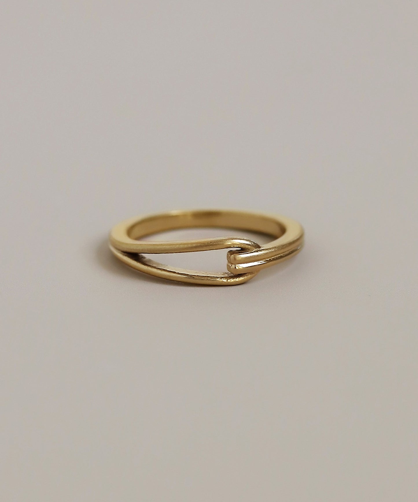 Metal Knot Ring [Stainless Steel]